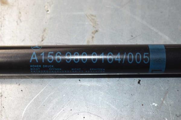 VERIN MERCEDES GLA - Vue 2